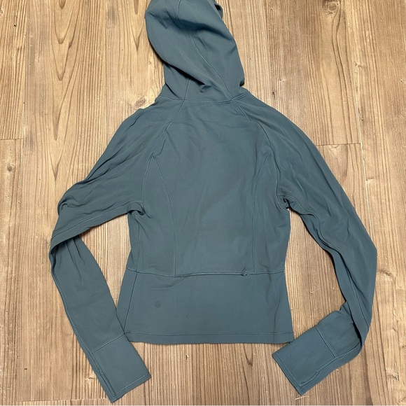 Lululemon move with ease jacket - Picture 7 of 9